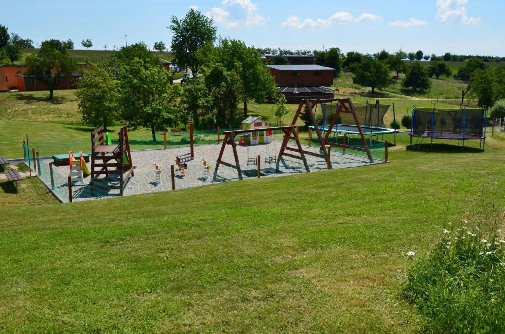 Hotel Horse Riding - Jezdecky Areal Tršice Екстериор снимка